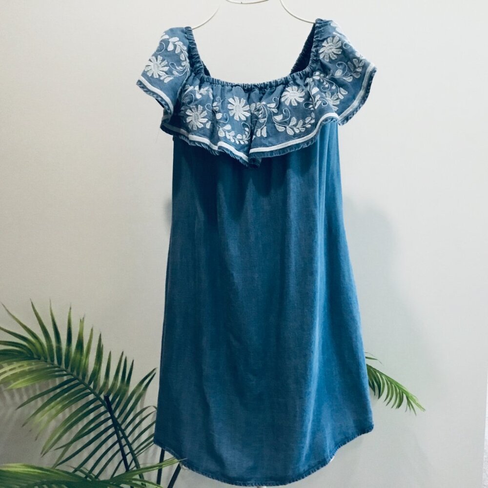 Chelsea & Theodore Denim Embroidered Dress - Medium